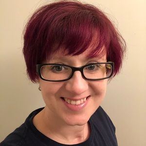Meet your Posher, Jeanine